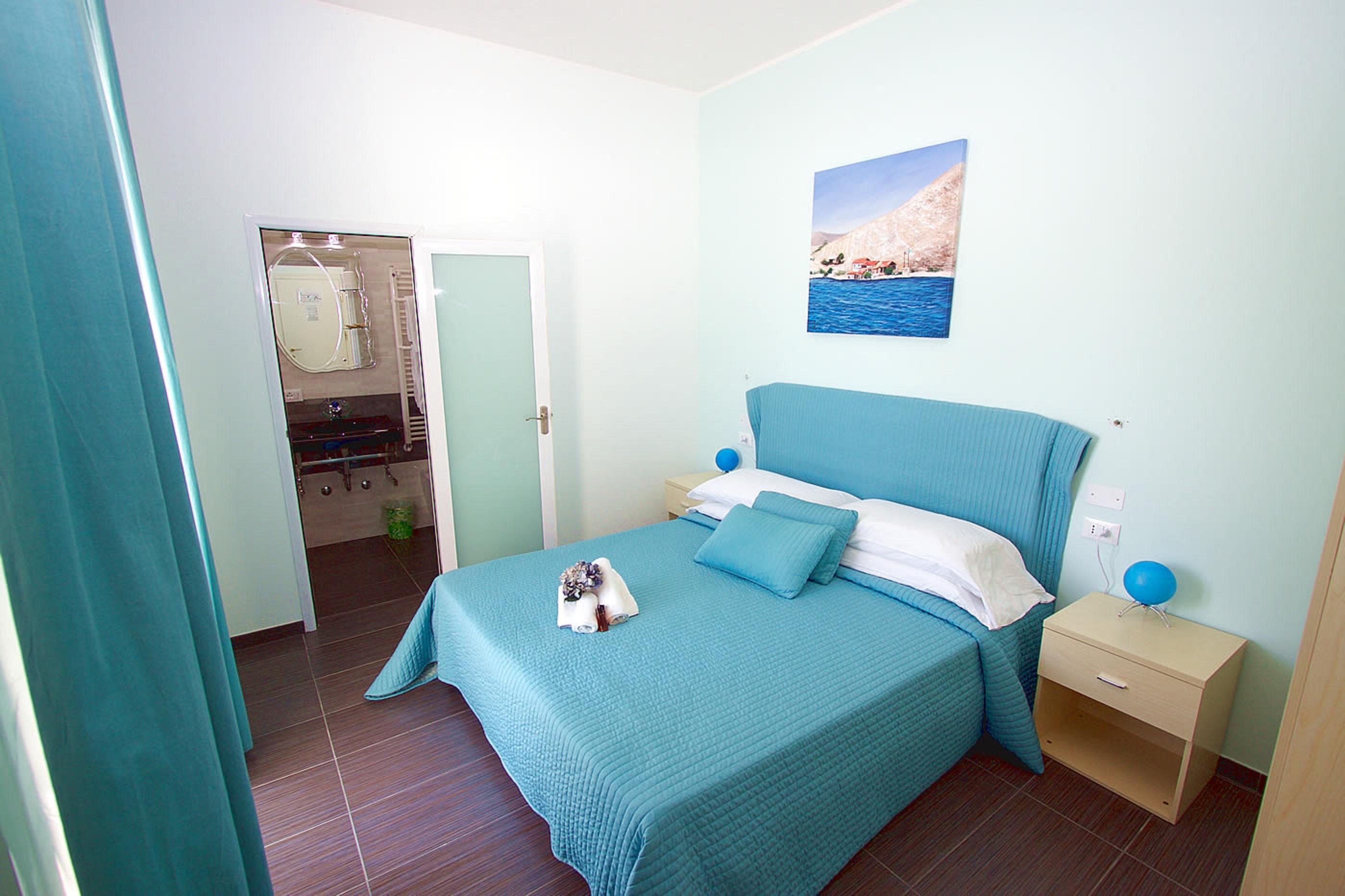רימיני Hotel Spiaggia Marconi מראה חיצוני תמונה